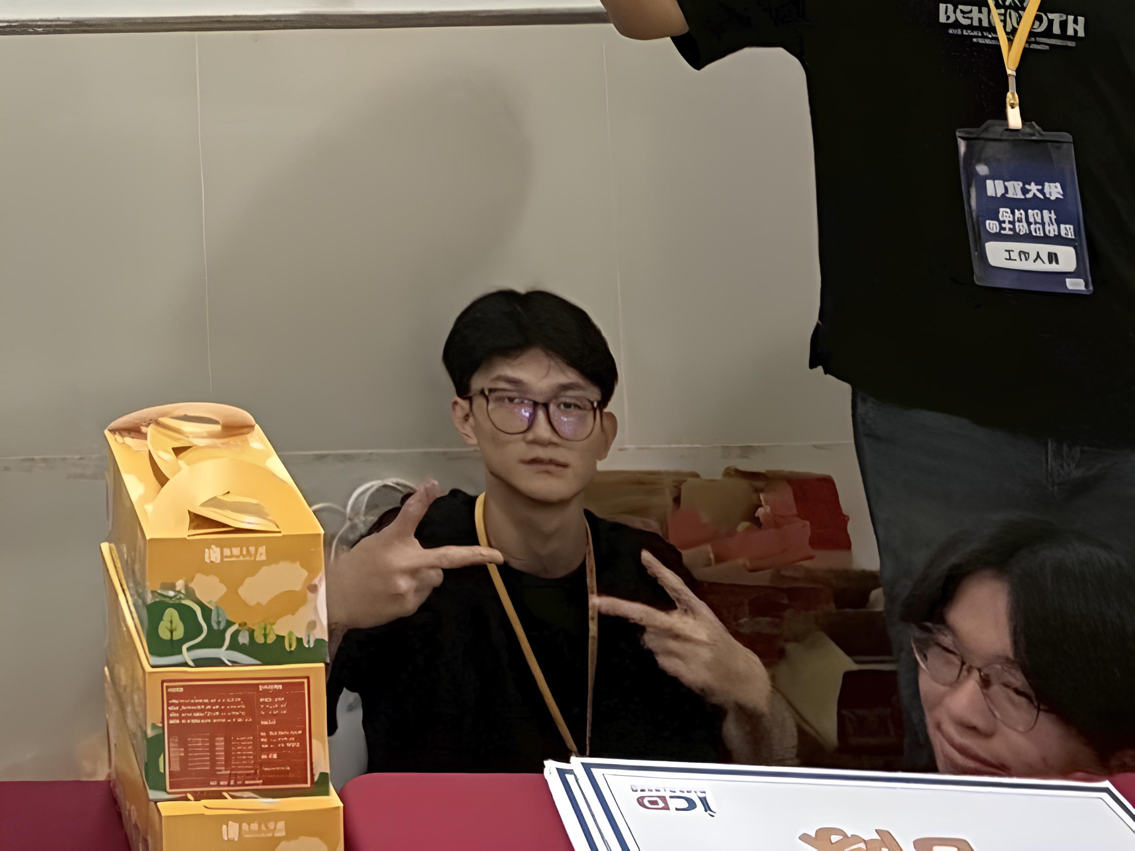 秘書長 蕭名喻